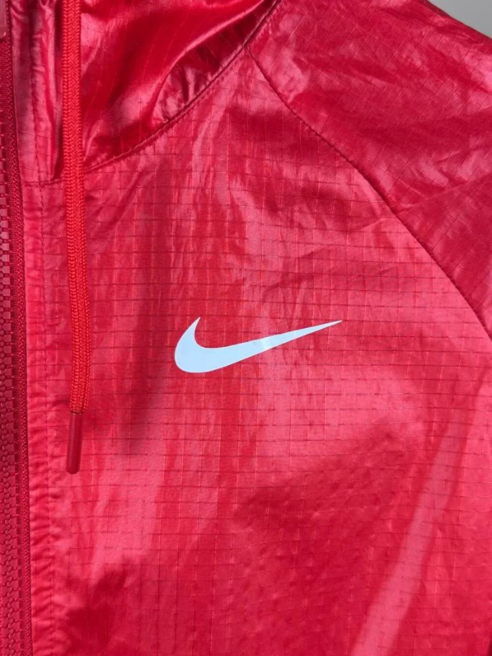 Nike CJSAA 2017 Red Black Hooded Windbreaker Jacket Women’s Size Small - Picture 4 of 14